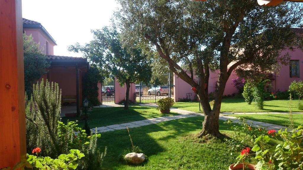 Aparthotel La Corte Dei Rei Castiadas Exteriér fotografie