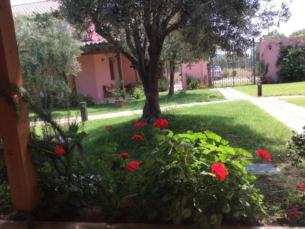 Aparthotel La Corte Dei Rei Castiadas Exteriér fotografie